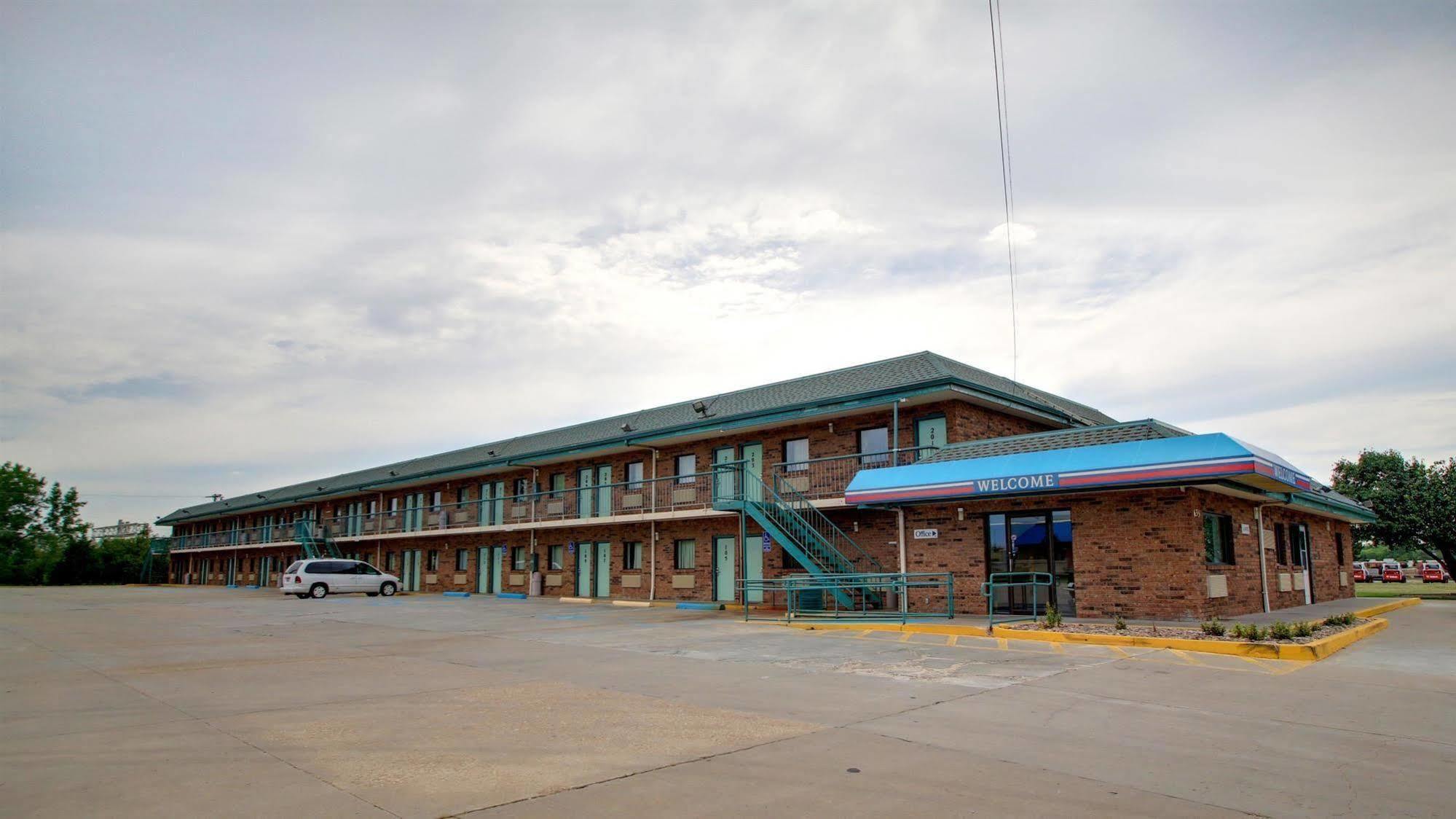 Motel 6-Salina, Ks Eksteriør bilde